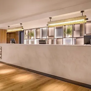 Ac Avenida De America By Marriott Hotel