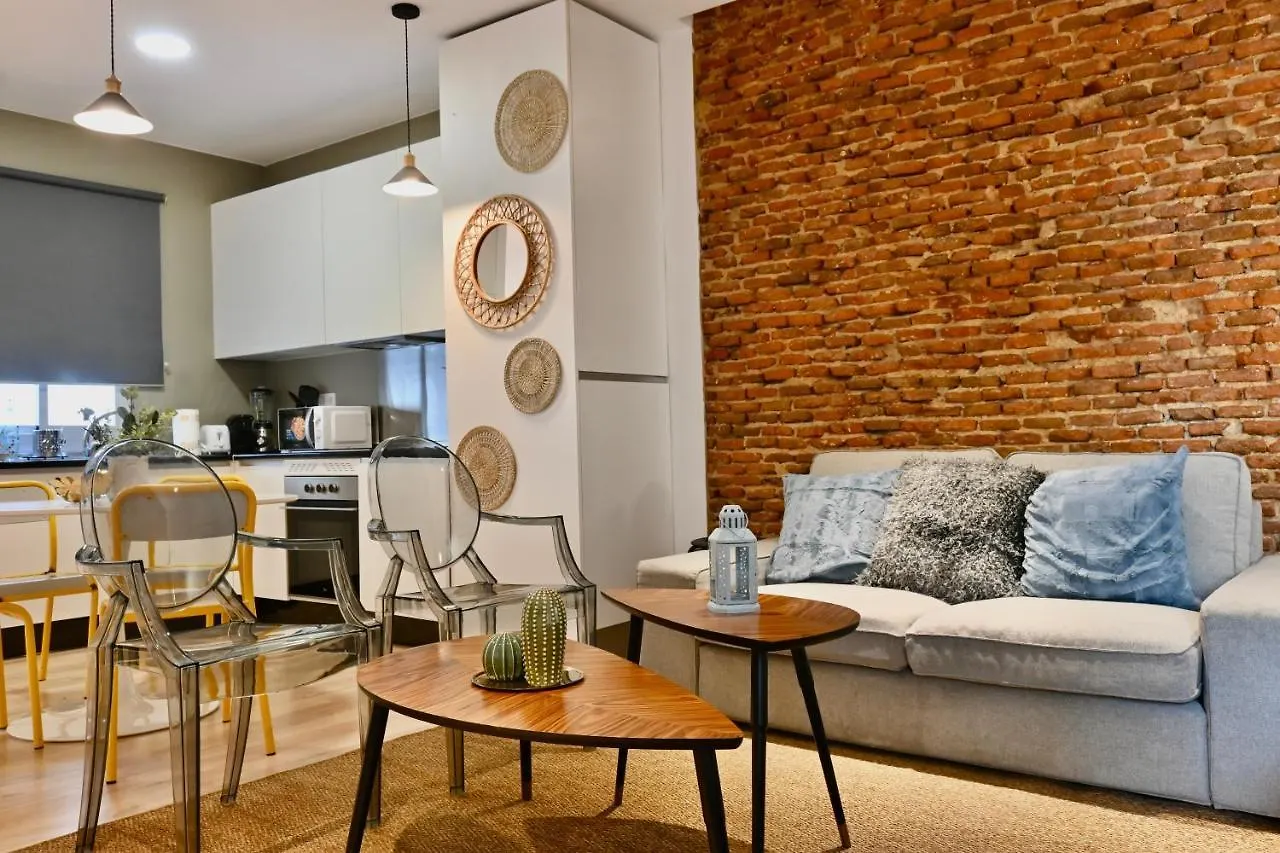Moderno Apartamento Temporal De Dos Dormitorios En Avenida America Ctg101 Madrid